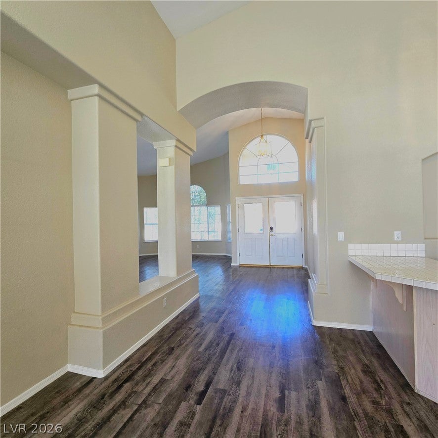 1445 Castle Crest Drive