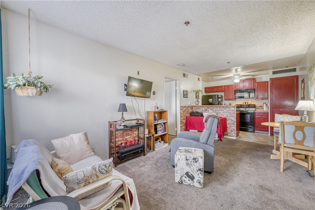 1381 E University Avenue 110