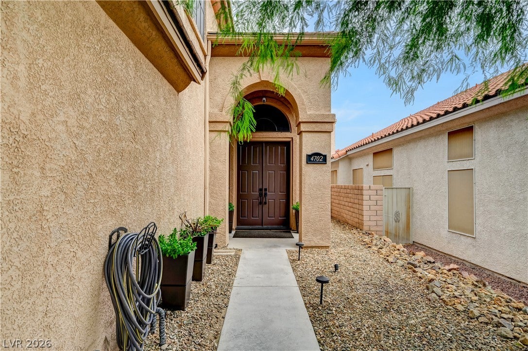 4702 Grand Ridge Court