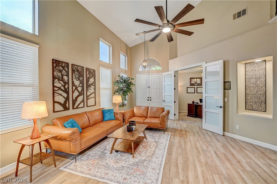 4702 Grand Ridge Court