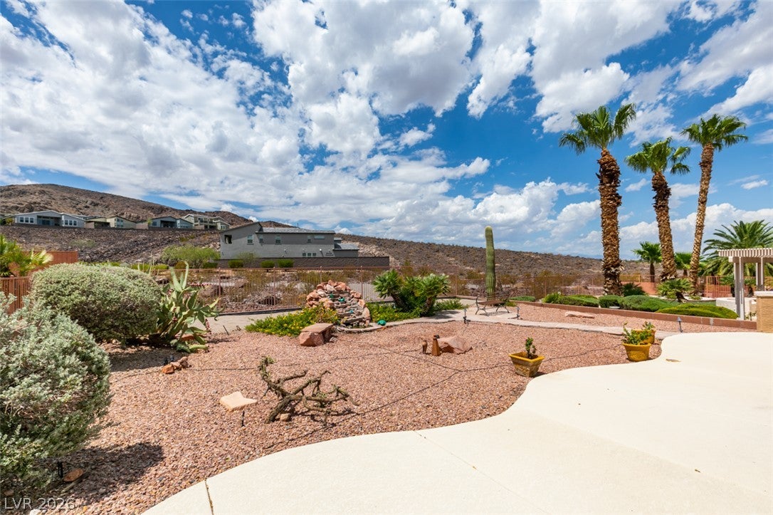 2087 King Mesa Drive