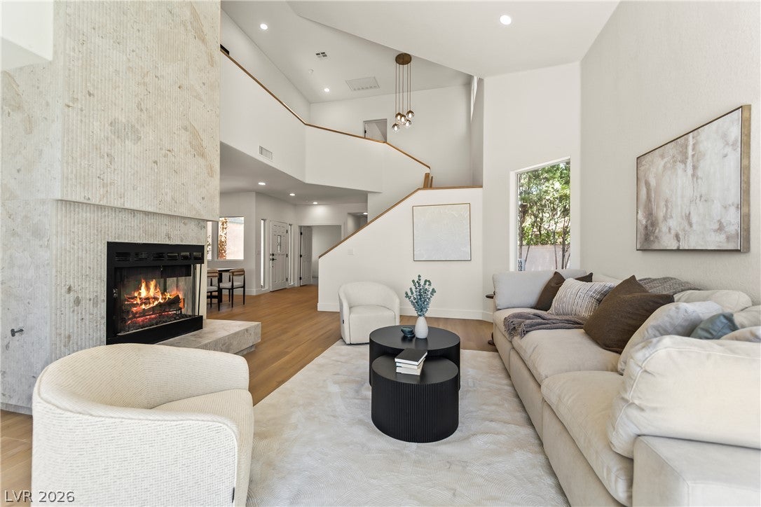 8921 Diamond Falls Drive