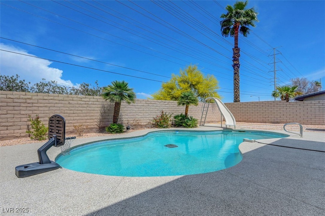 7726 Keating Circle