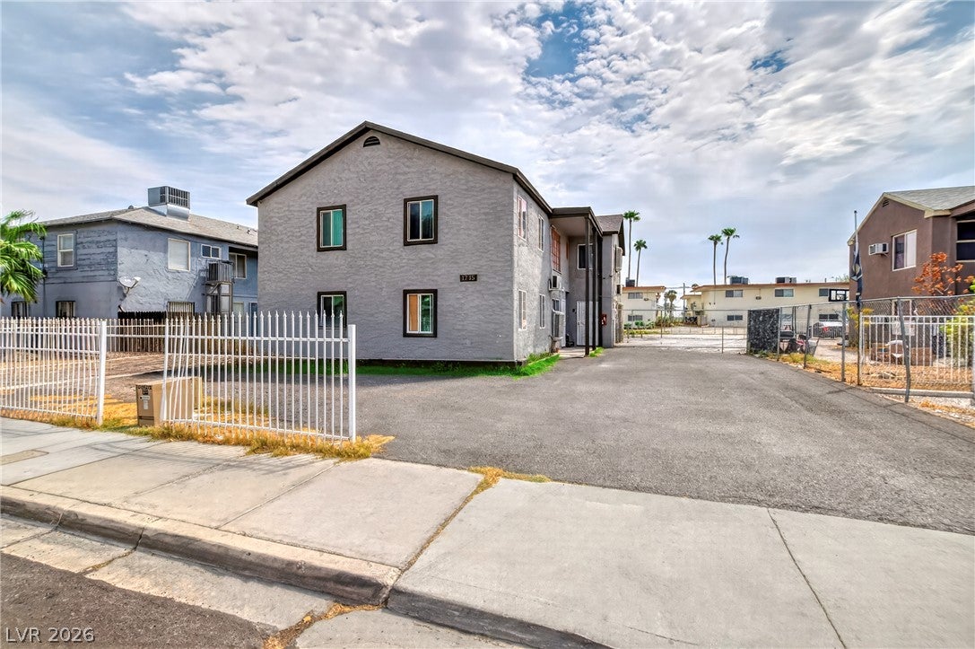 1715 Santa Paula Drive