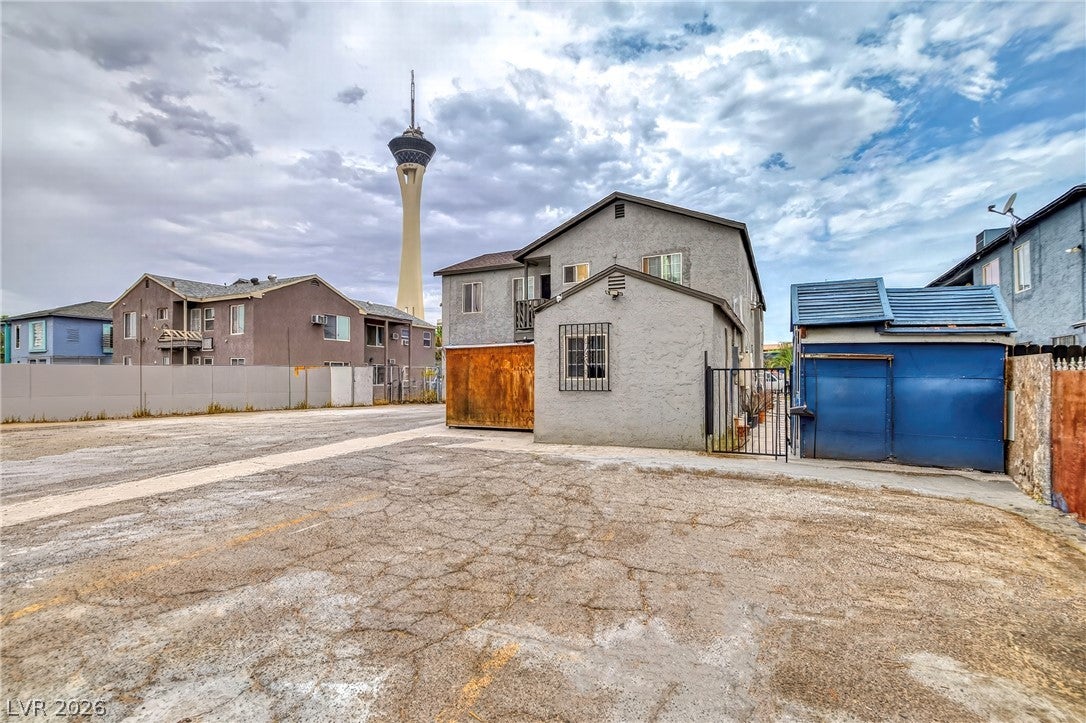 1715 Santa Paula Drive