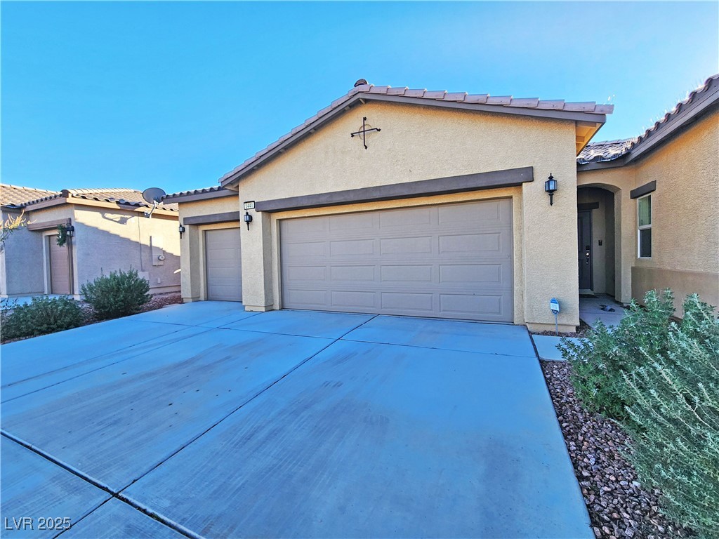 5441 E La Campana Drive
