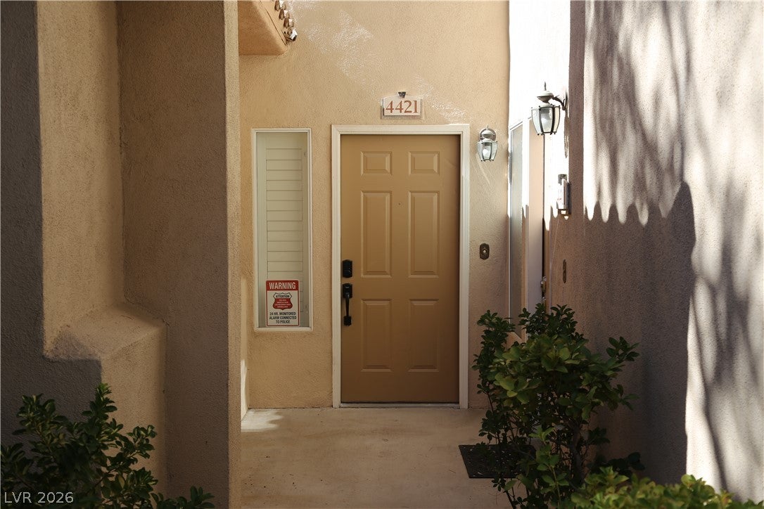 2050 W Warm Springs Road 4421