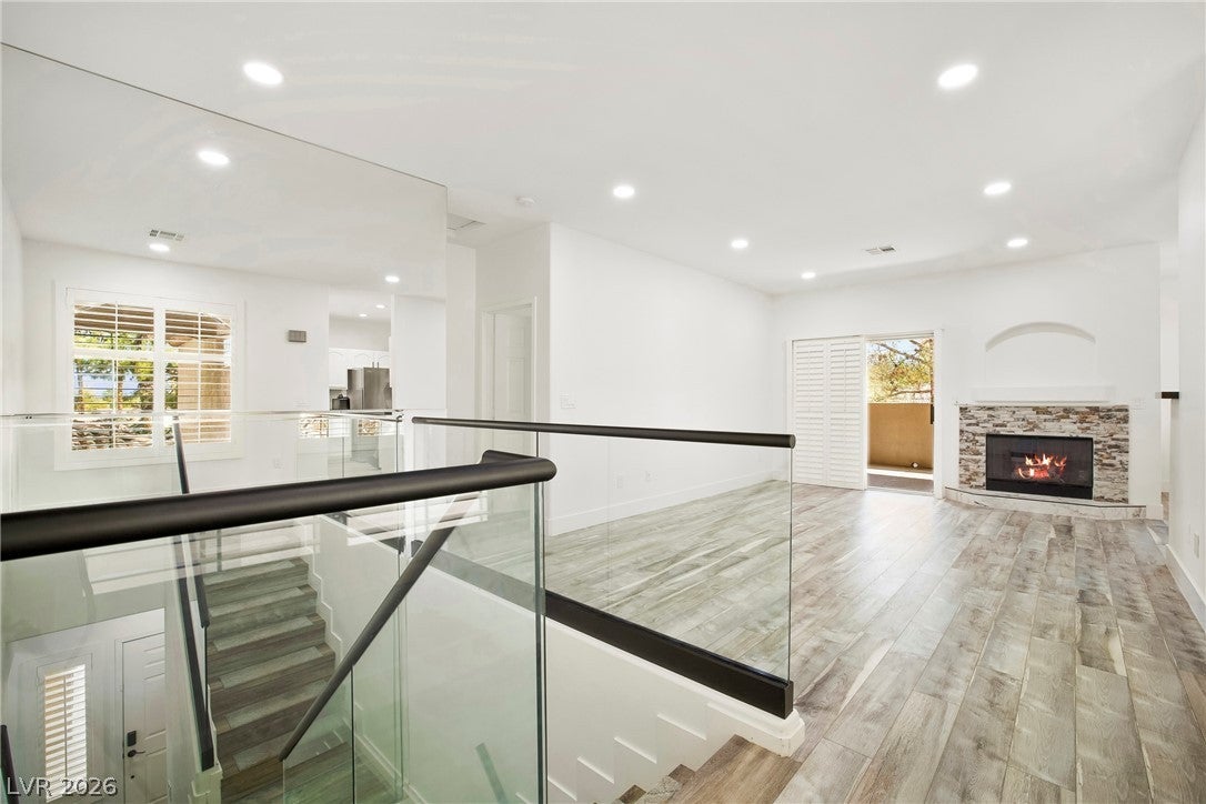 2050 W Warm Springs Road 4421