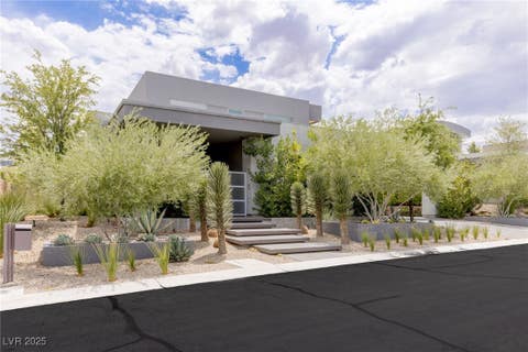 Photo of 43 Sun Glow Lane, Las Vegas, NV 89135 (MLS # 2712744)