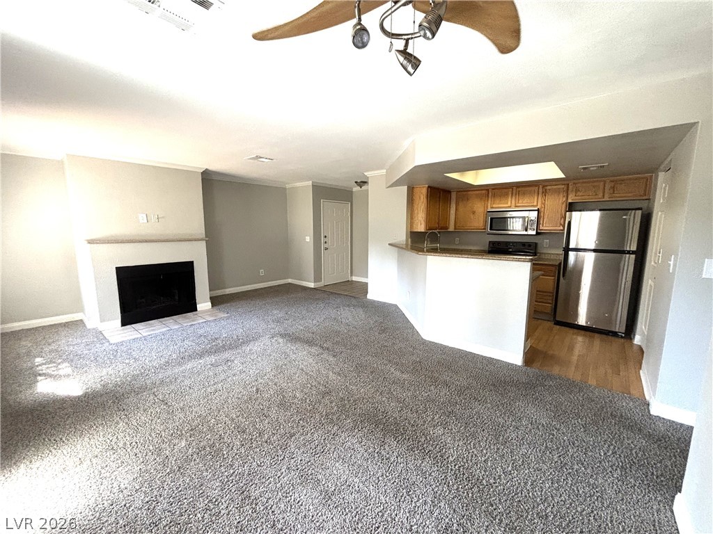 8600 W Charleston Boulevard 1046