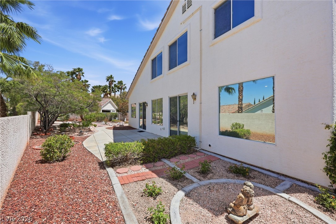 3064 Jumping Moon Court