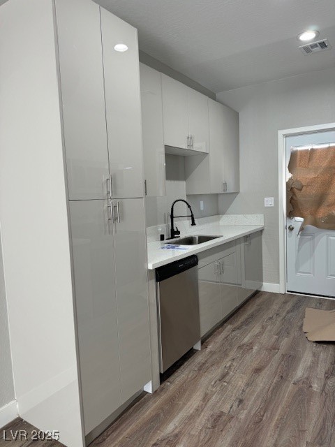 1341 E Arrowhead Street