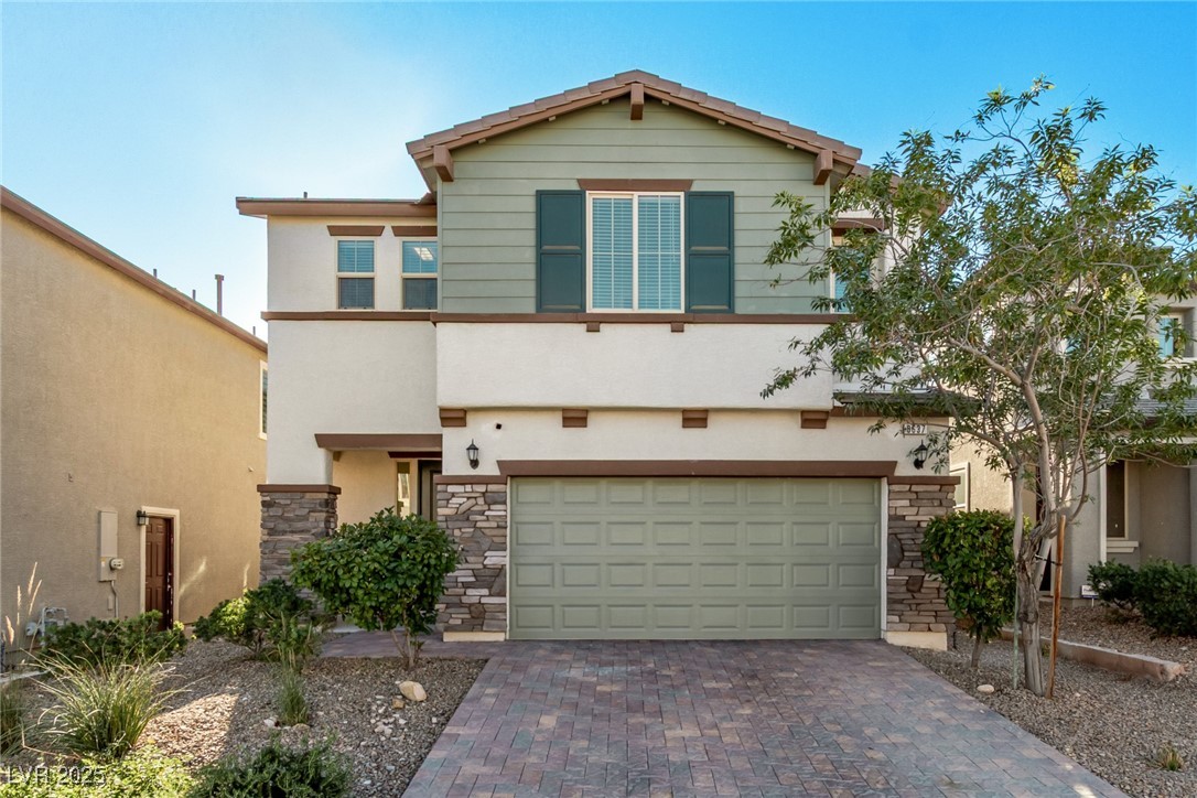 8637 Sparrow Desert Avenue