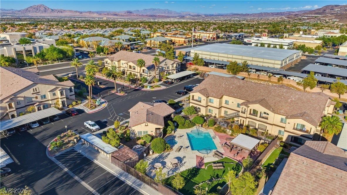 2291 W Horizon Ridge Parkway 13176