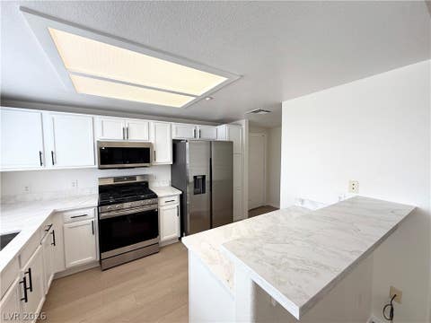Condo For Sale - 833 Aspen Peak Loop #922<br/> Henderson, NV 89011