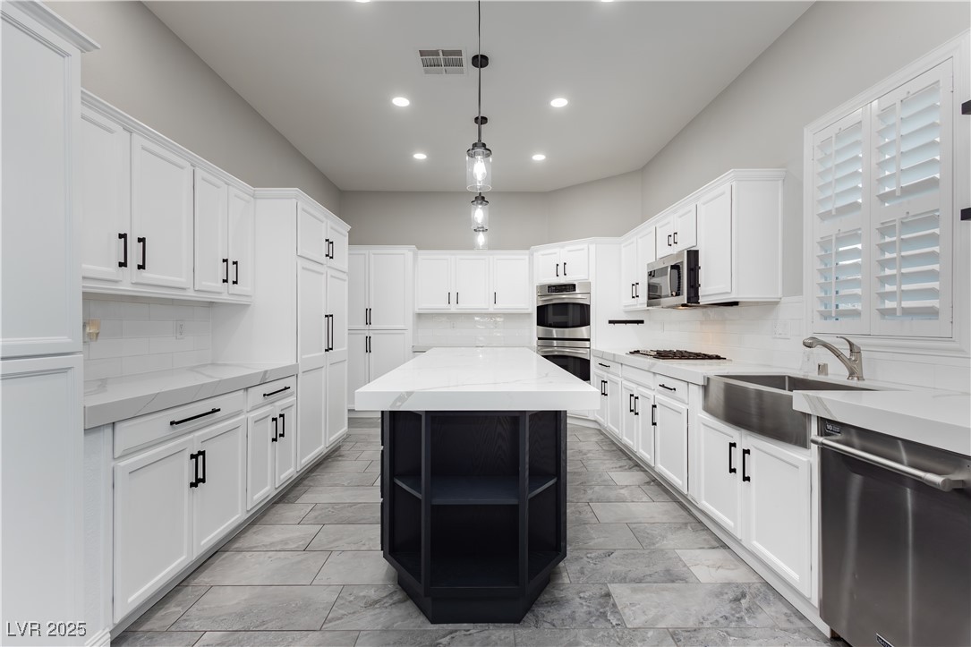 6688 Martinsville Place