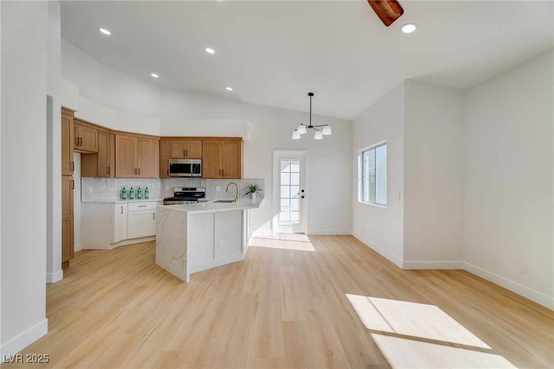 5225 W Reno Avenue 215