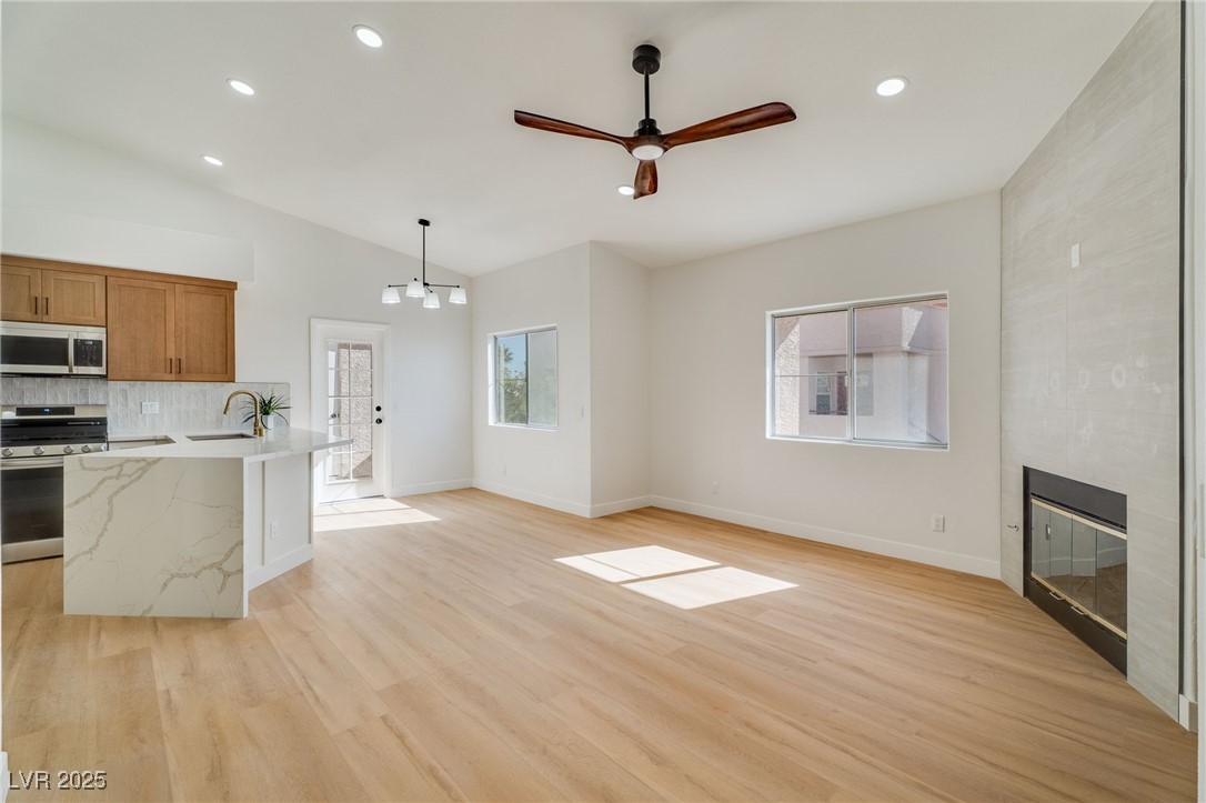 5225 W Reno Avenue 215