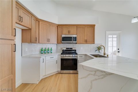 Photo of 5225 W Reno Avenue #215, Las Vegas, NV 89118 (MLS # 2731870)