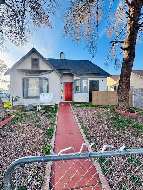 Equestrian 35 1900 Caviar Drive Las Vegas NV 89108