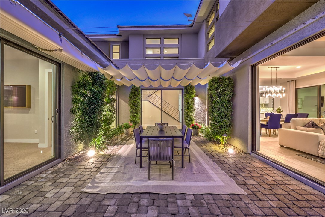 10 Sugarberry Lane, Las Vegas, Nevada image 13