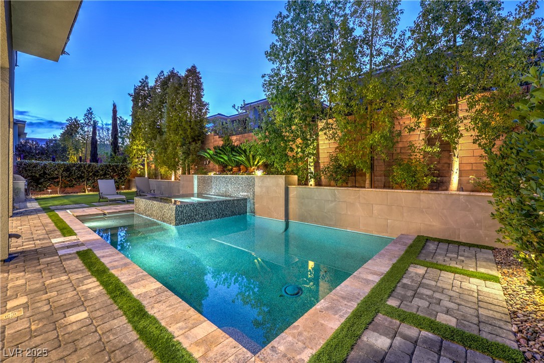 10 Sugarberry Lane, Las Vegas, Nevada image 6