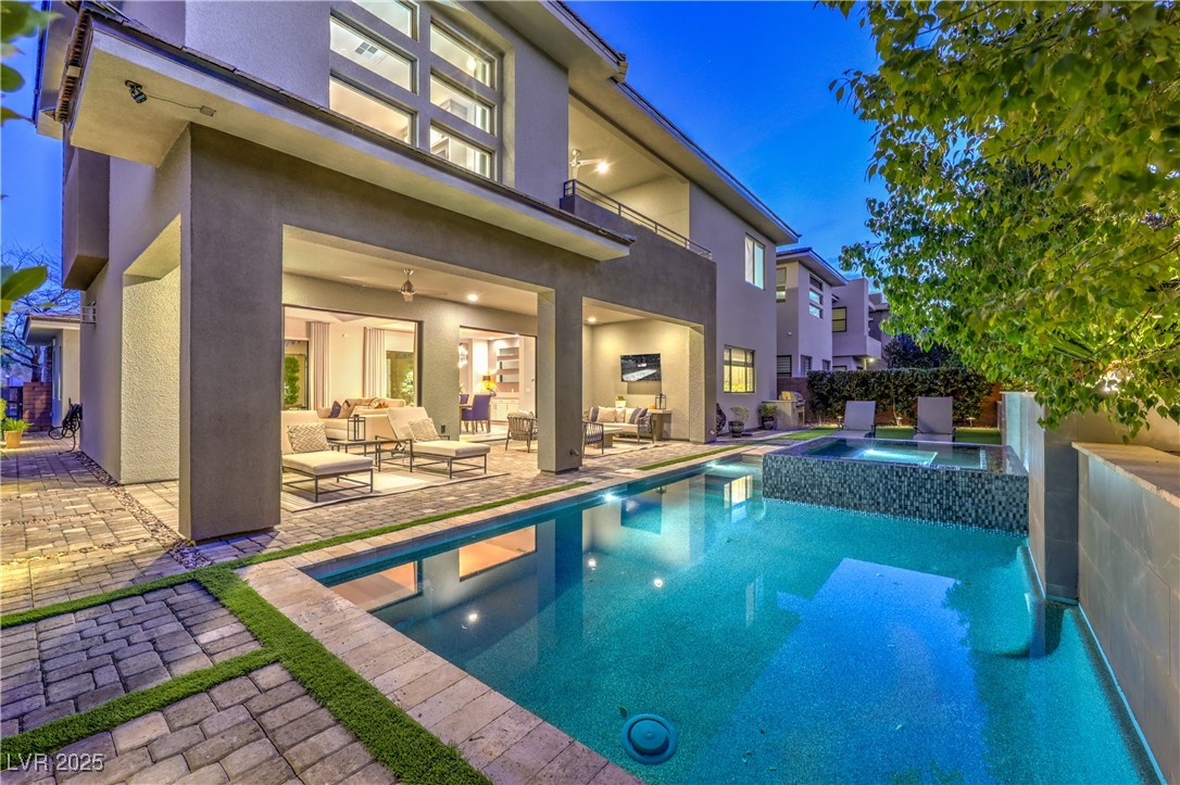10 SUGARBERRY Lane