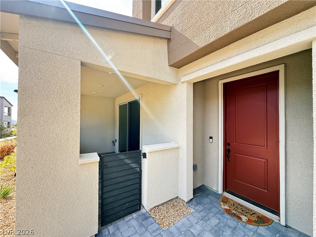 11402 Crimson Ledge Avenue