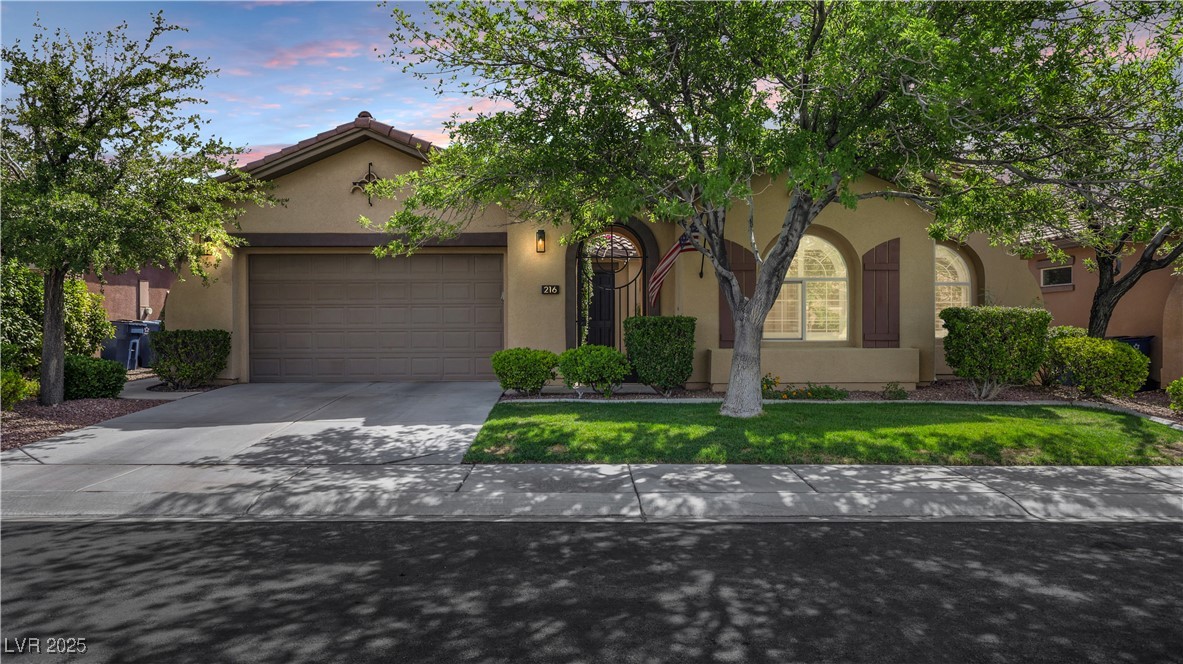 Las Vegas, Nevada 89138, United States, 4 Bedrooms Bedrooms, ,3 BathroomsBathrooms,Residential,Pending,212138