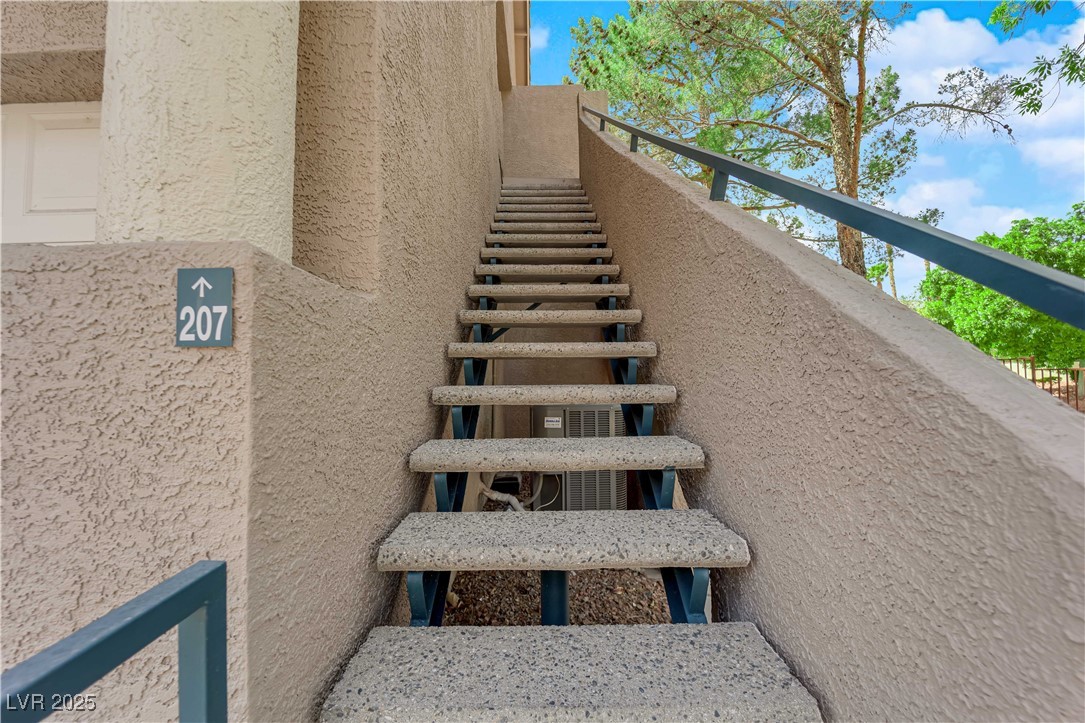 2001 Quarry Ridge Street #207, Las Vegas, Nevada image 7