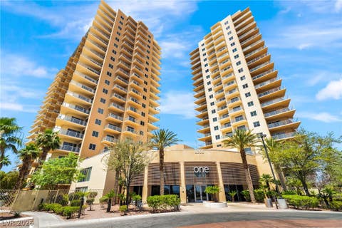 Homes For Sale - 8255 S Las Vegas Boulevard #1117<br/> Las Vegas, NV 89123