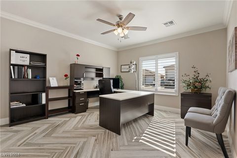 Single Family Residence in Laughlin NV 2012 Duke Of York Drive 25.jpg