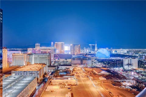 Photo of 125 E HARMON Avenue #2401&2403, Las Vegas, NV 89109 (MLS # 2605744)