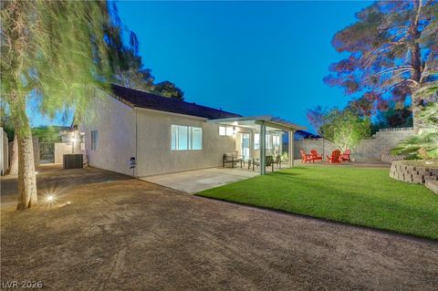 Tiny photo for 3131 White Rose Way, Henderson, NV 89014 (MLS # 2798327)
