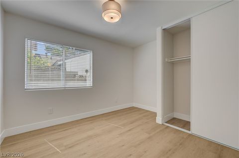 Tiny photo for 3131 White Rose Way, Henderson, NV 89014 (MLS # 2798327)