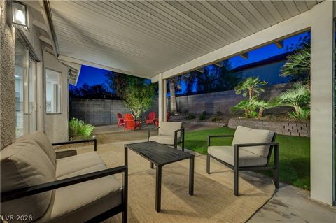 Tiny photo for 3131 White Rose Way, Henderson, NV 89014 (MLS # 2798327)