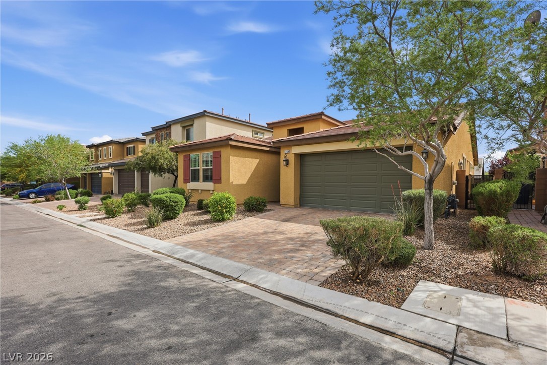 6158 Hays Cove Court