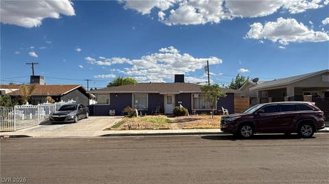Homes For Sale - 901 Stanley Avenue<br/> North Las Vegas, NV 89030