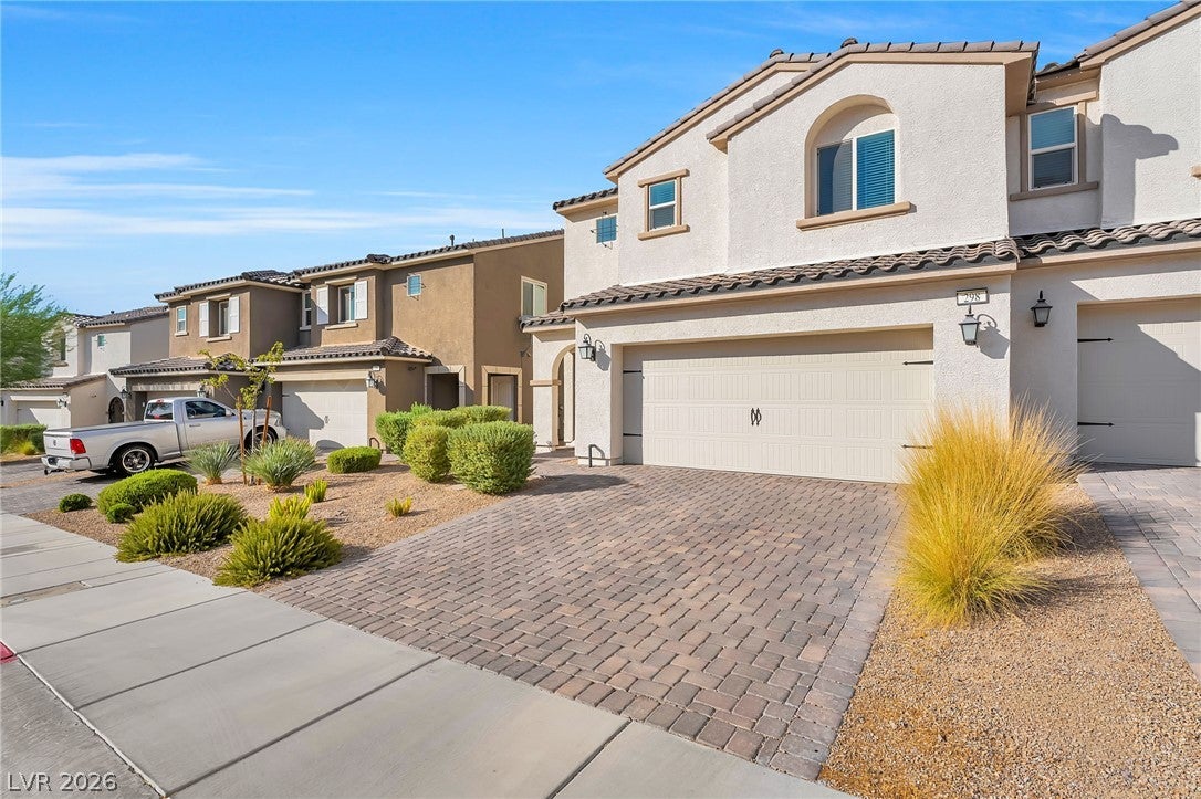 298 QUAIL FINCH Drive