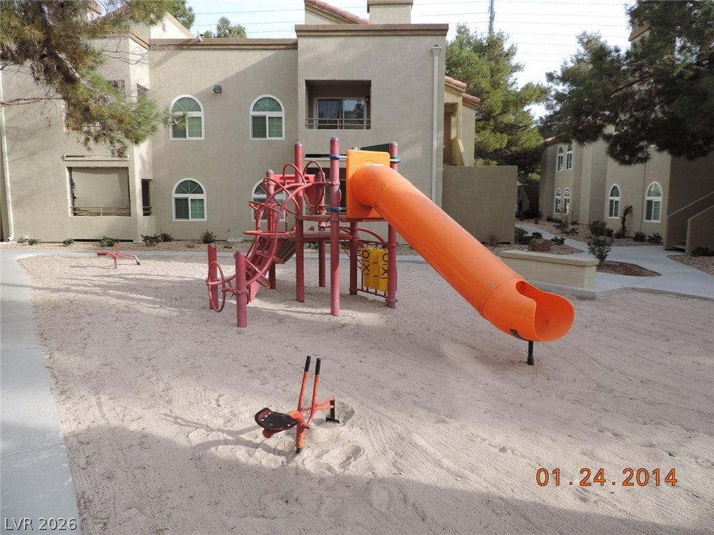 3145 FLAMINGO Road 2043
