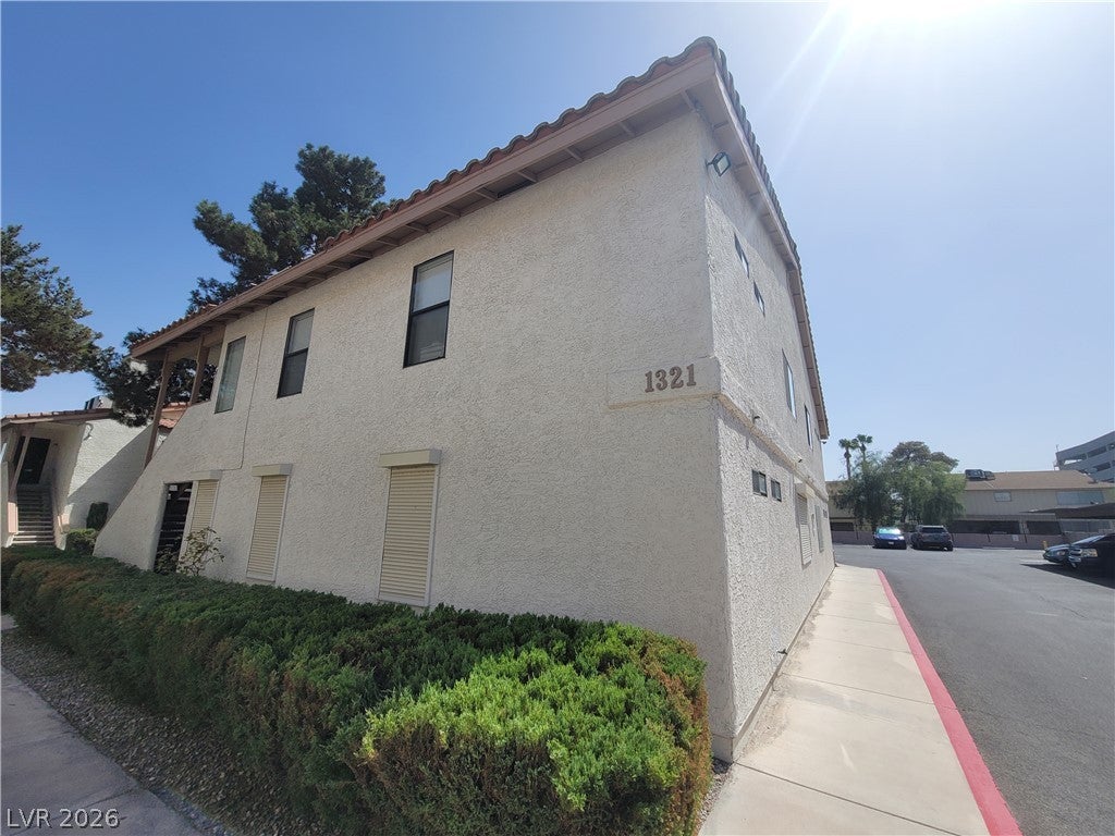 1321 Del Mar Street 4
