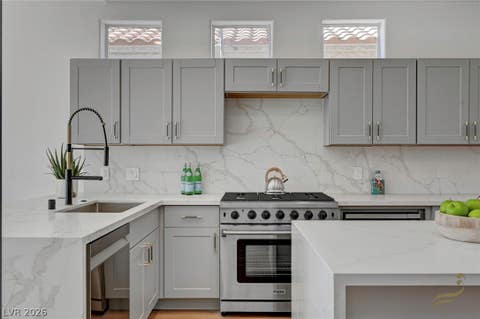 Tiny photo for 8941 Diamond Falls Drive, Las Vegas, NV 89117 (MLS # 2795954)