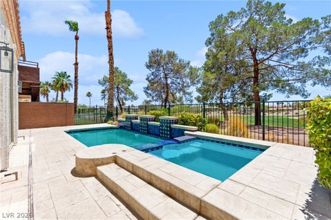 Tiny photo for 8941 Diamond Falls Drive, Las Vegas, NV 89117 (MLS # 2795954)