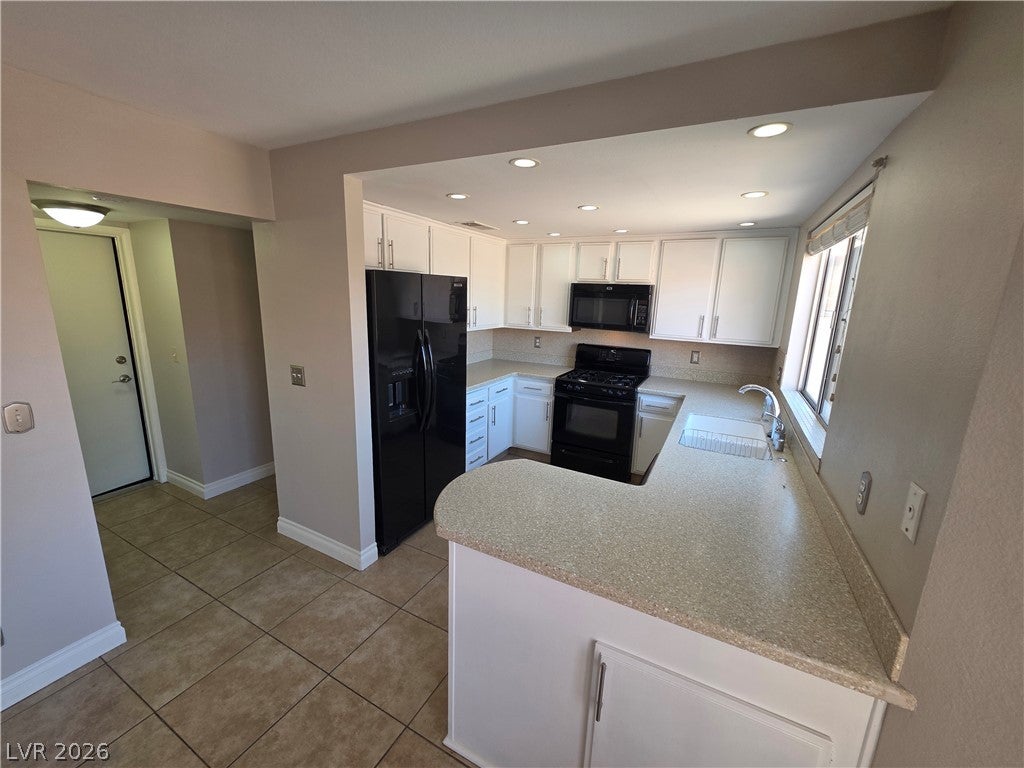 2832 Belleza Lane
