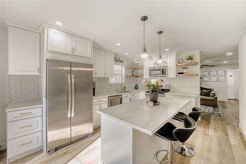 8005 Draco Circle 101 Las Vegas NV 89128