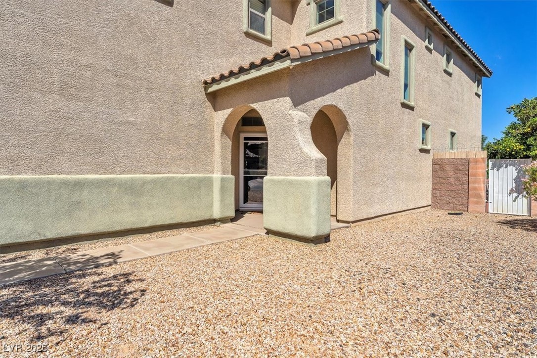 1612 Yellow Tulip Place