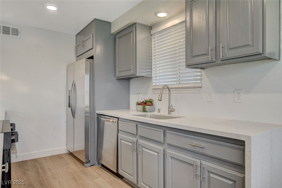 5409 Holmby Avenue, Las Vegas, Nevada image 14