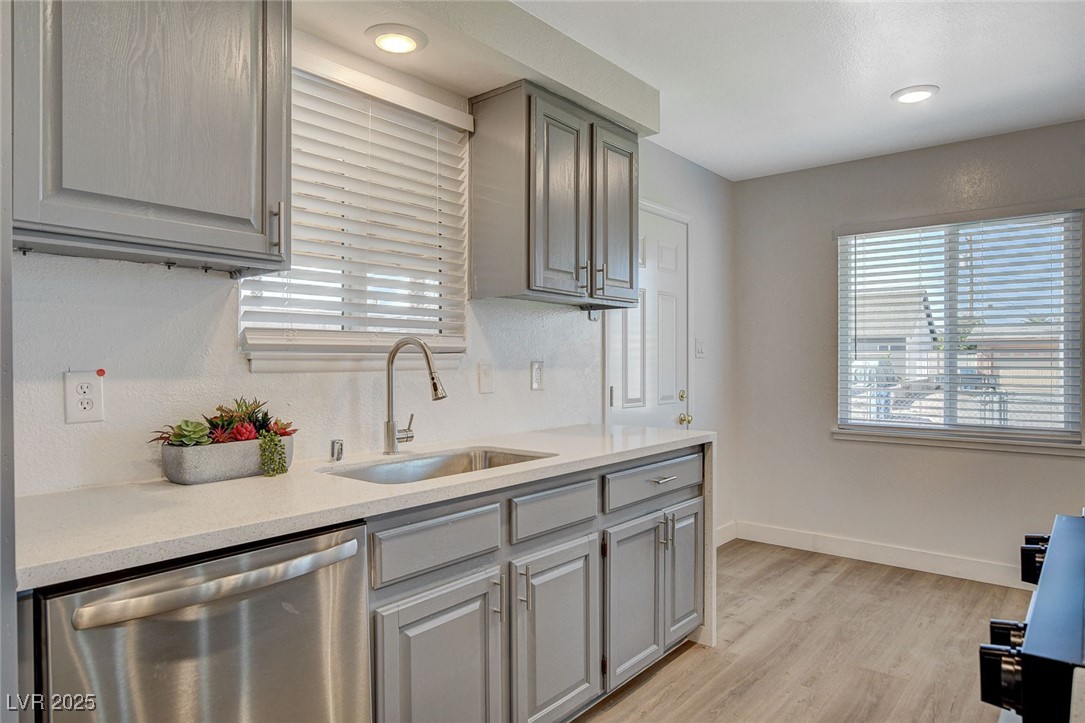 5409 Holmby Avenue, Las Vegas, Nevada image 16