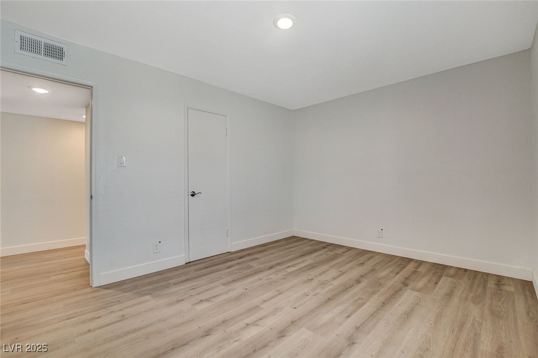 5409 Holmby Avenue, Las Vegas, Nevada image 32