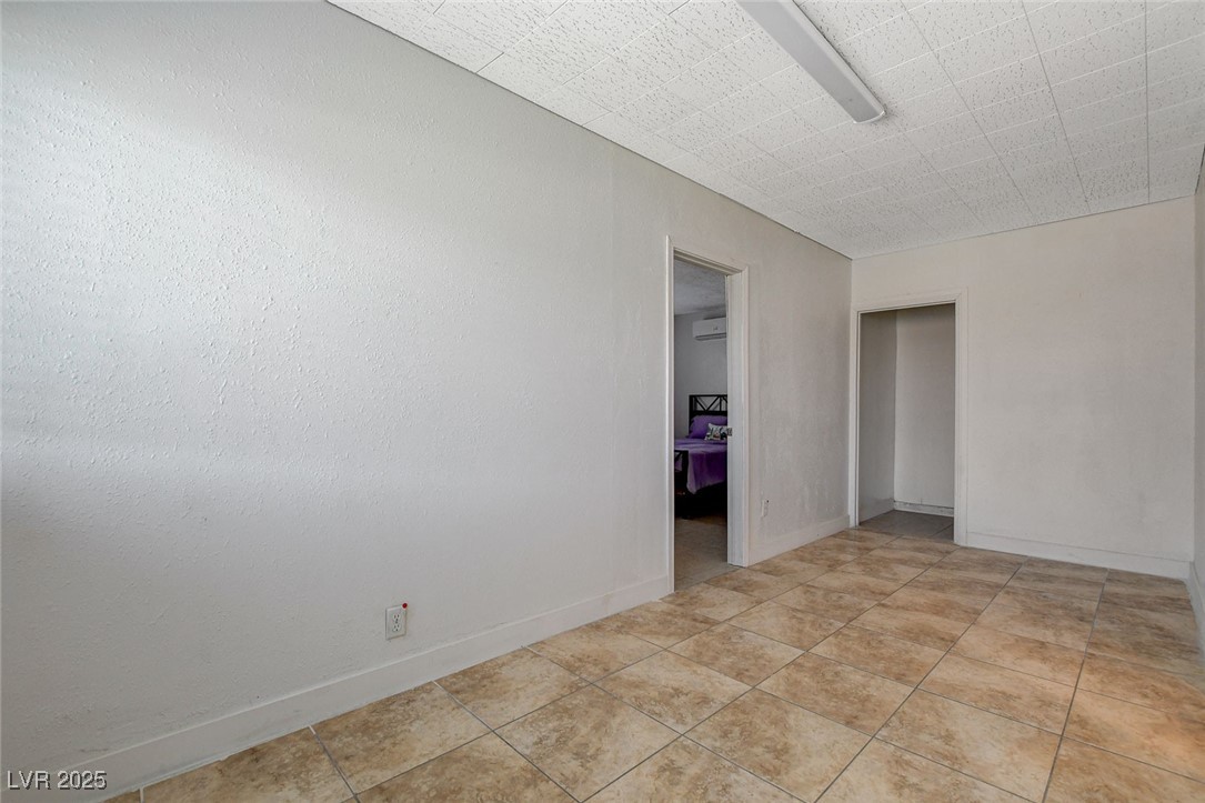 5409 Holmby Avenue, Las Vegas, Nevada image 19